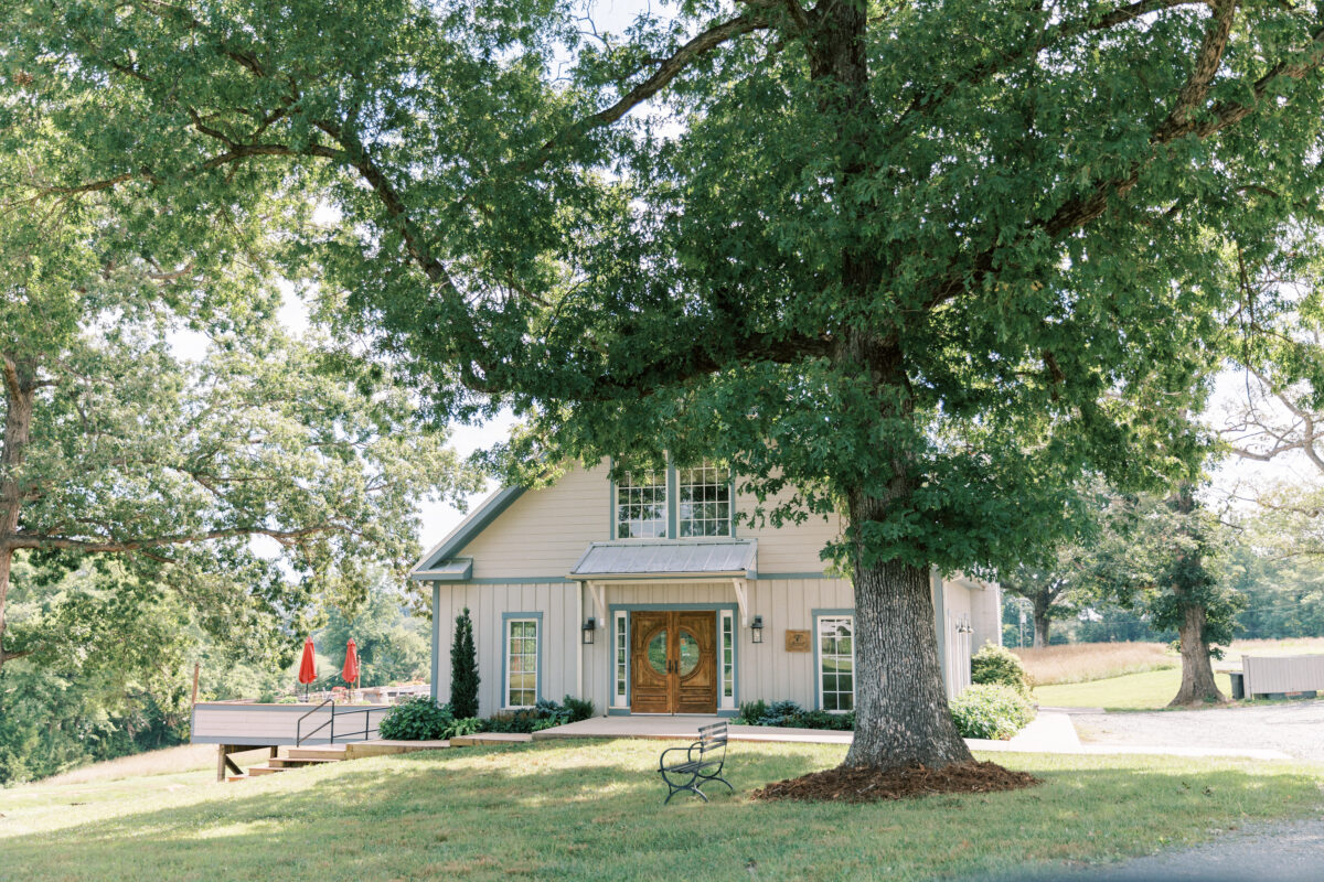 Grace Estate Winery Wedding A Hidden Gem Of A Venue