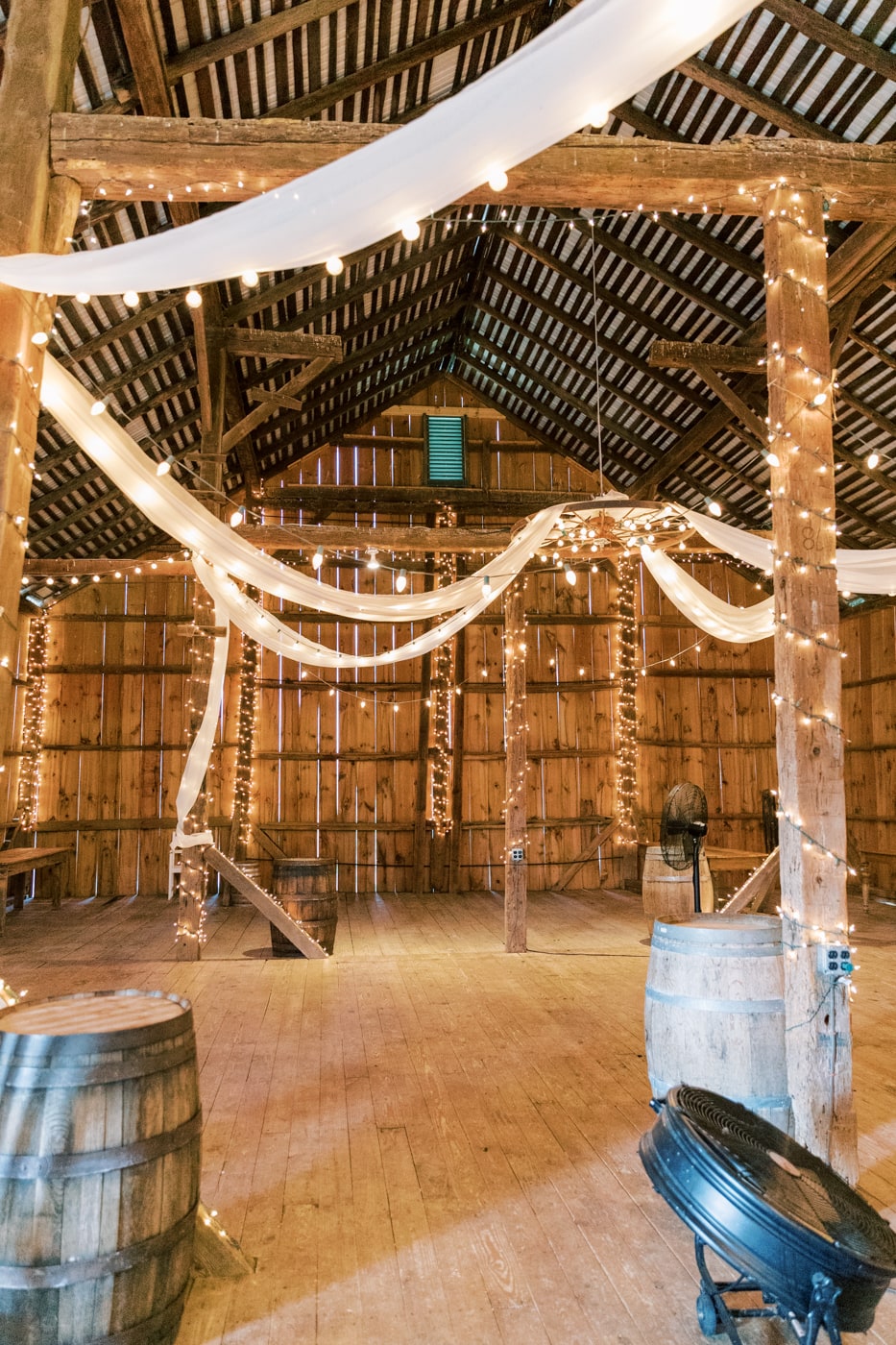 Cloverdale Barn The Perfect Rustic Barn Venue
